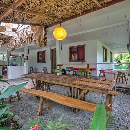 Playa 506 Beachfront Hostel Puerto Viejo de Talamanca エクステリア 写真